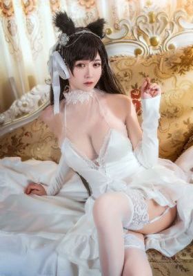 c翻那些帝王们打屁股女攻_蓝光迅雷电影在线